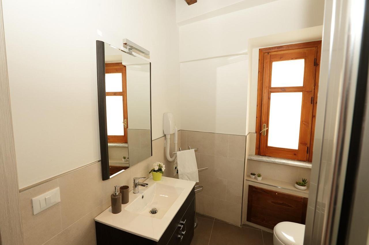 Apartment Papyri Palermo Esterno foto