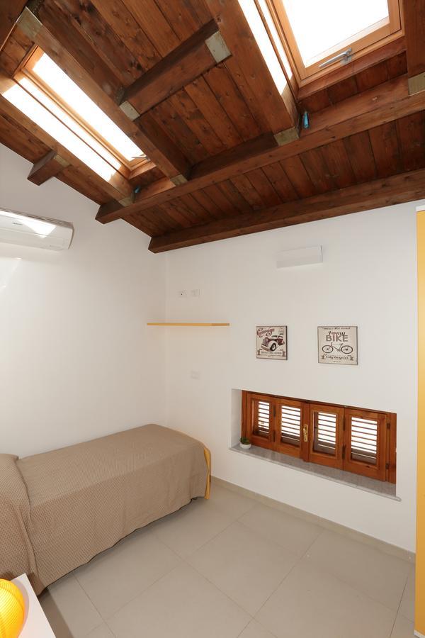 Apartment Papyri Palermo Esterno foto